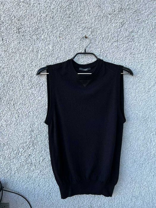 Безрукавка Zzegna