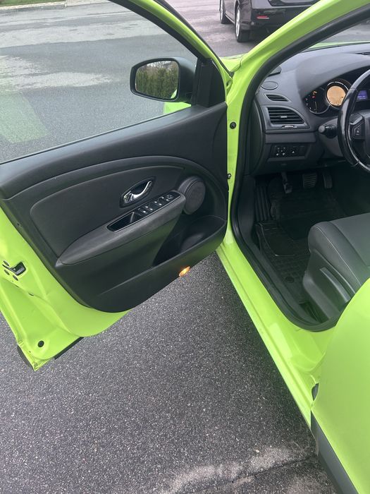 Рено меган 3 RENAULT MEGANE 3