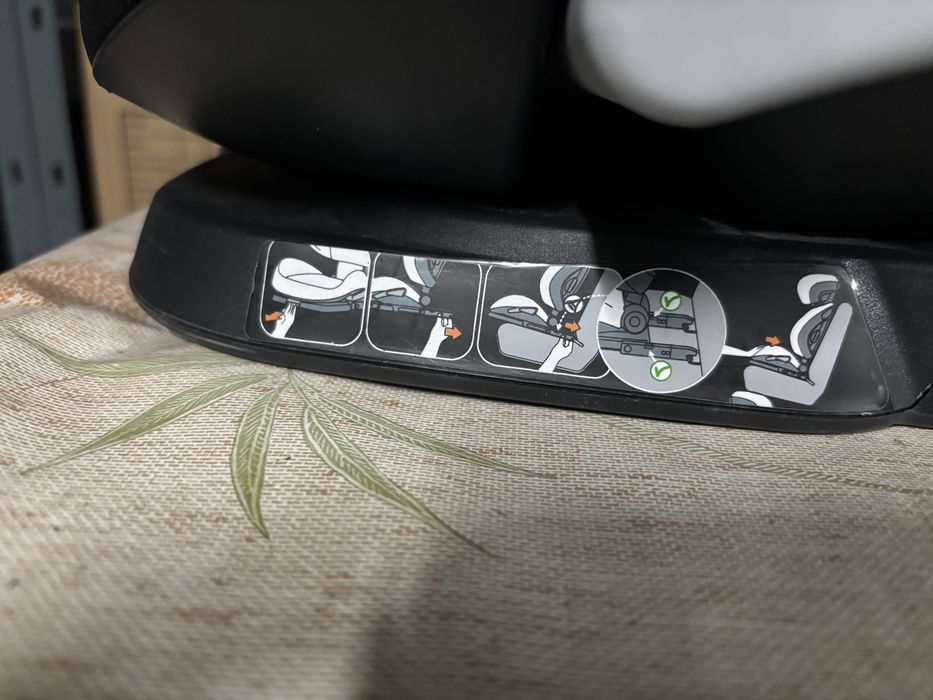 Cadeira auto BESAFE Izi Up Fix