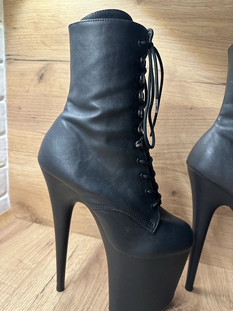 Pleaser Czarne botki do exotic Flamingo 1020 Black Matte
