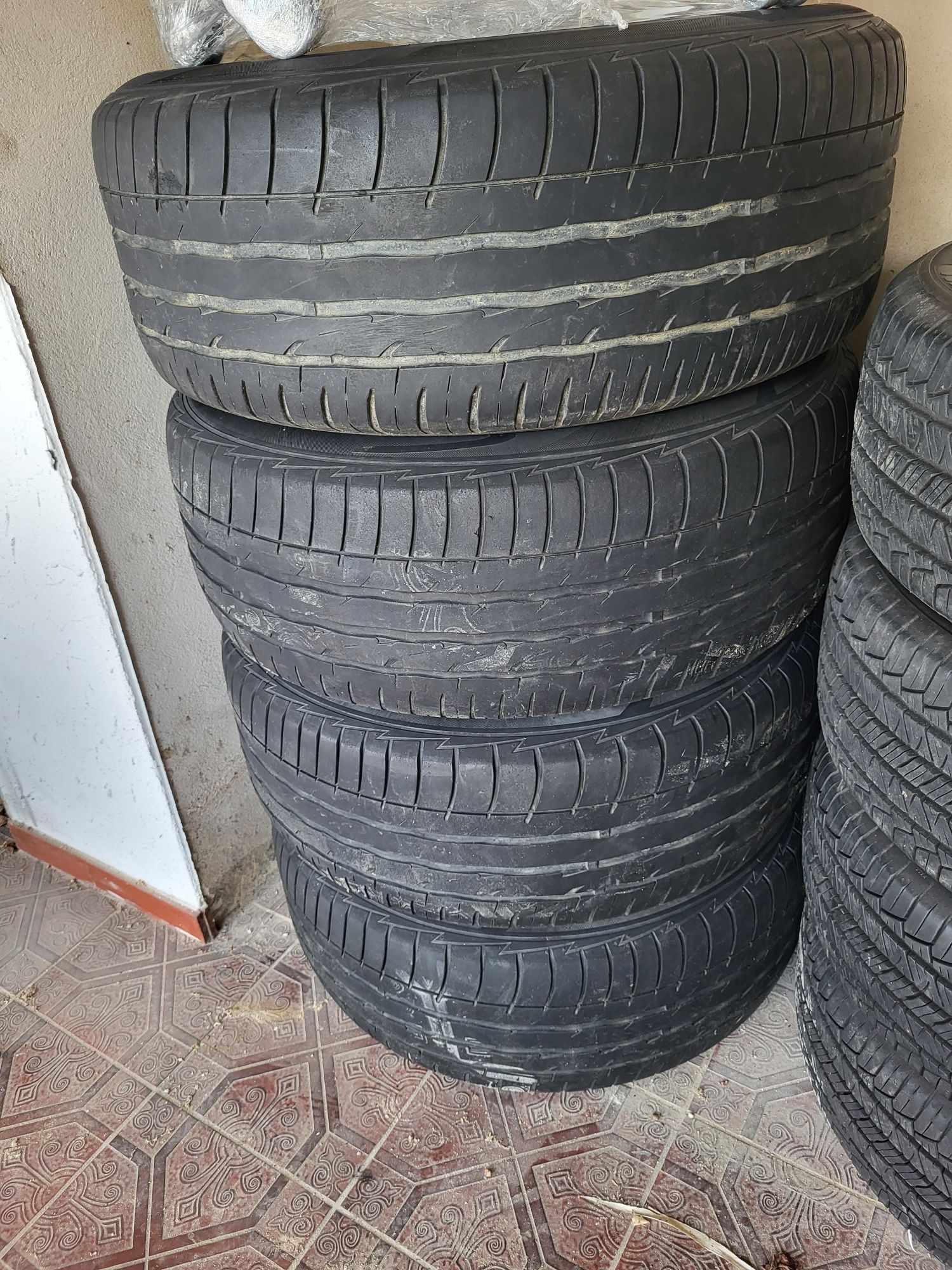 R18 265 60 6x139.7