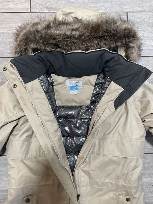 Пуховик columbia