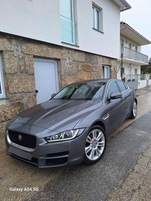 Jaguar XE 2.0 D Prestige AWD Aut.
