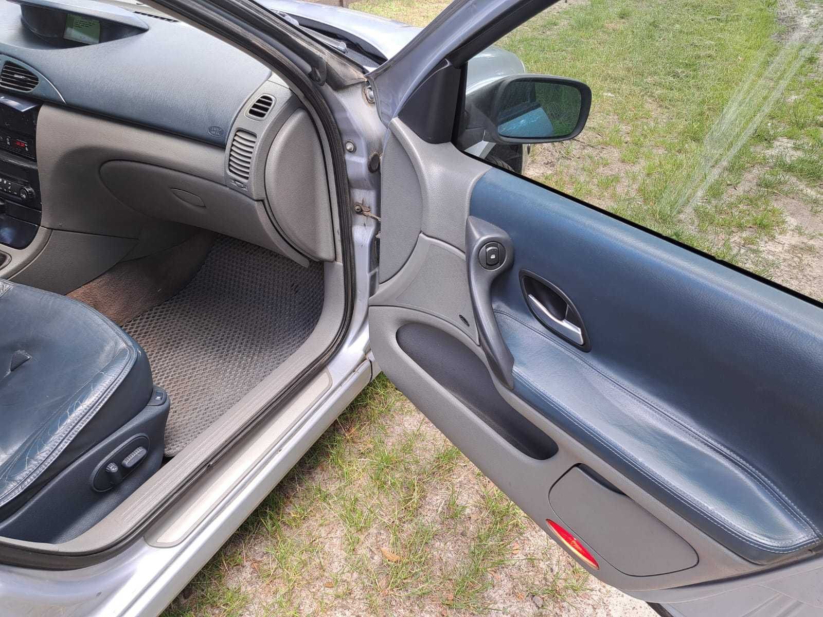 Renault Laguna 2 2001 рік ,1,9 DCI