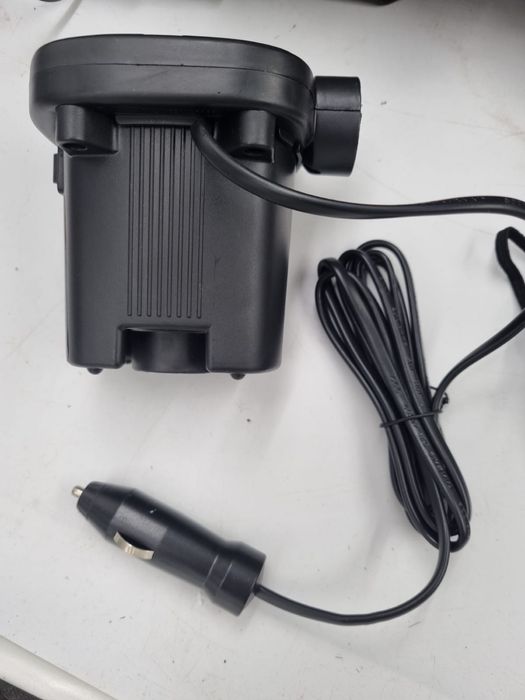 Icelus matetsc dmuchany do samochodu 130 x 27 x 37 cm