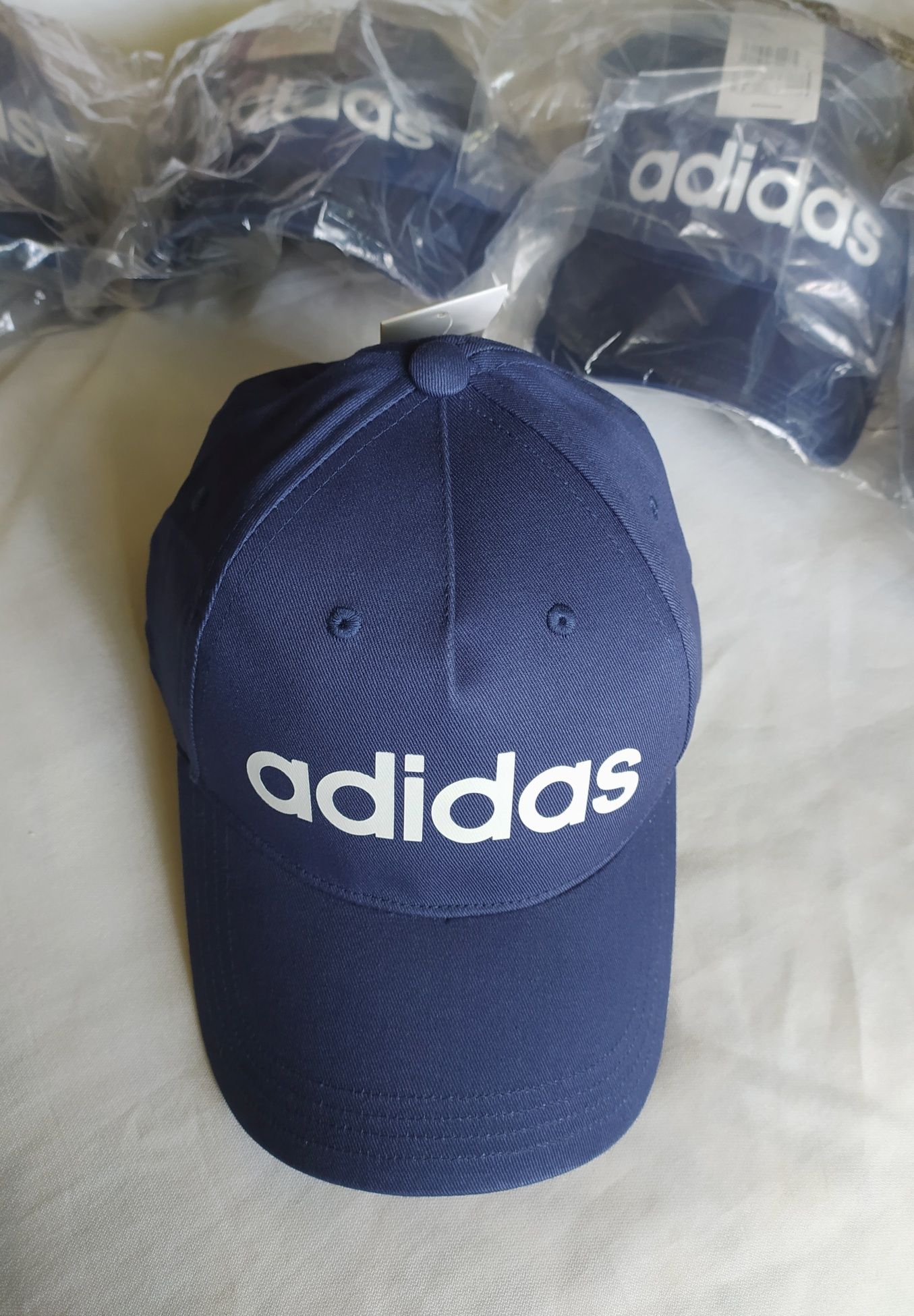 Оригінальні нові кепки Adidas Originals бейсболки адідас one size