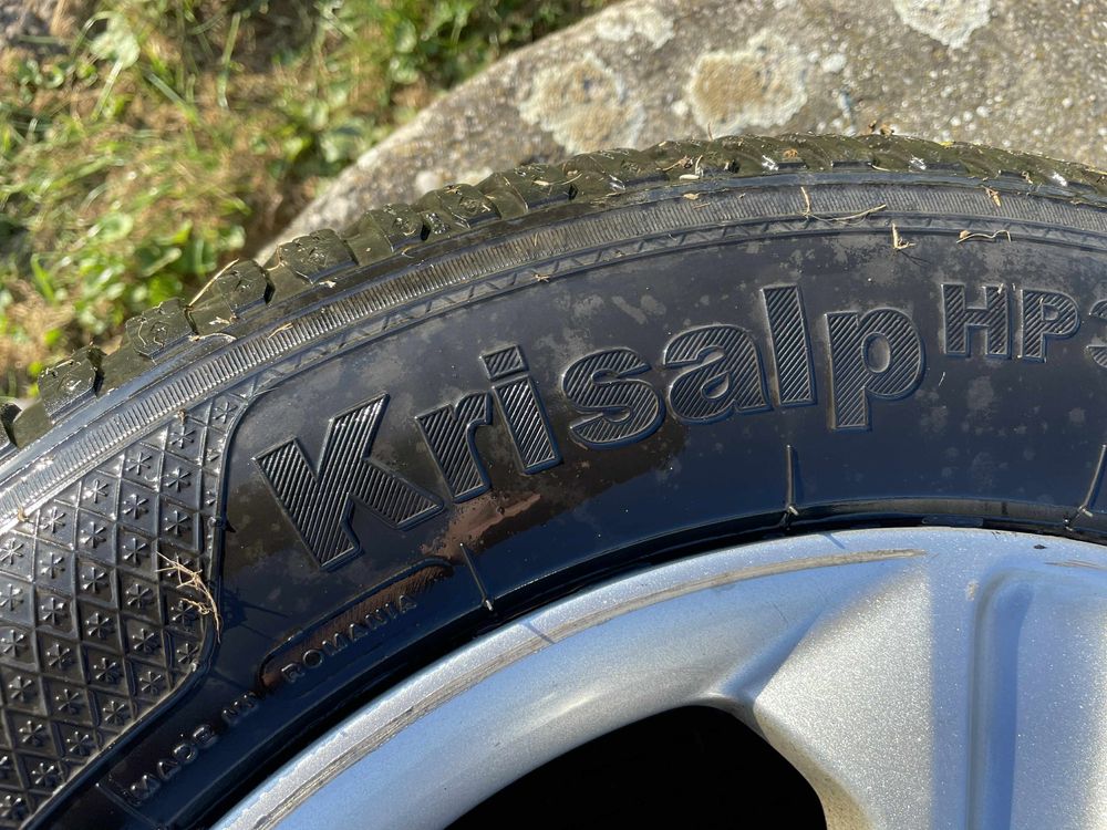 Komplet opon zimowych Kleber Krisalp HP3 z alufelgami 235/55 R17 103V