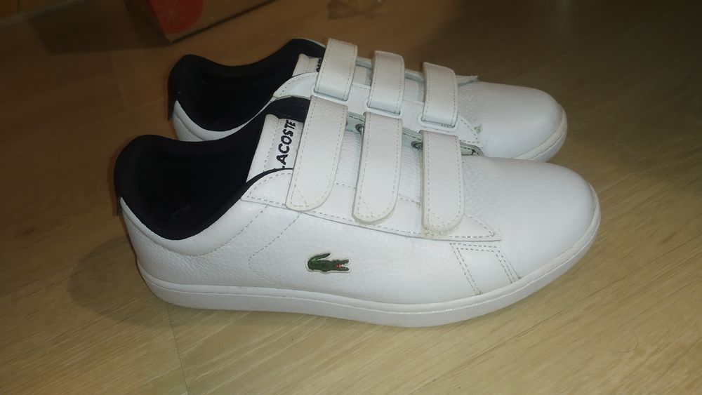 Кросівки жіночі Lacosta