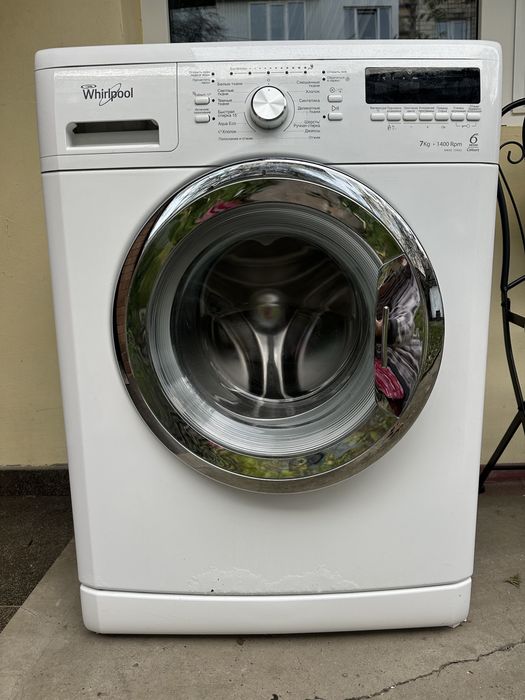 Пральна машина Whirlpool 7кг awxc 73433