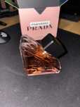 prada paradoxe perfum