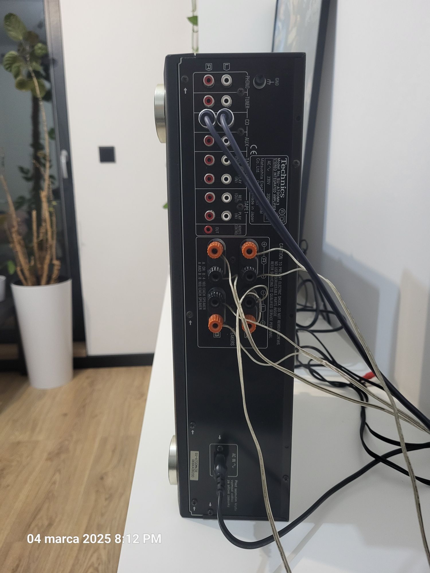 Wzmacniacz Technics SU-A700AA z głośnikami