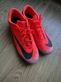 Buty do pilki noznej 47.5 NIKE korki