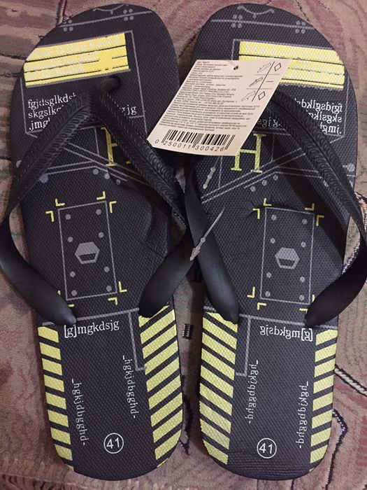 Мужские летние тапочки въетнамки 42 размер длина 27см новые пляжные