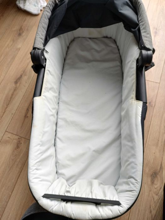 Gondola Joie Ramble z adapterem maxi Cosi do Joie my trax