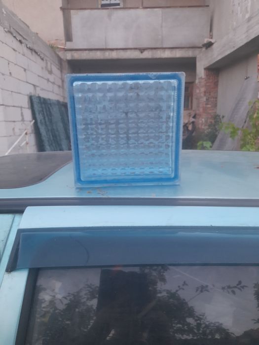 Шклоблок синій перестіночний