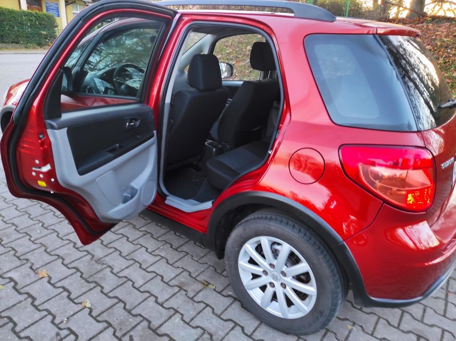 Suzuki SX4 2012r 1.6 benzyna 120KM nawigacja klimatronik alu opłacony
