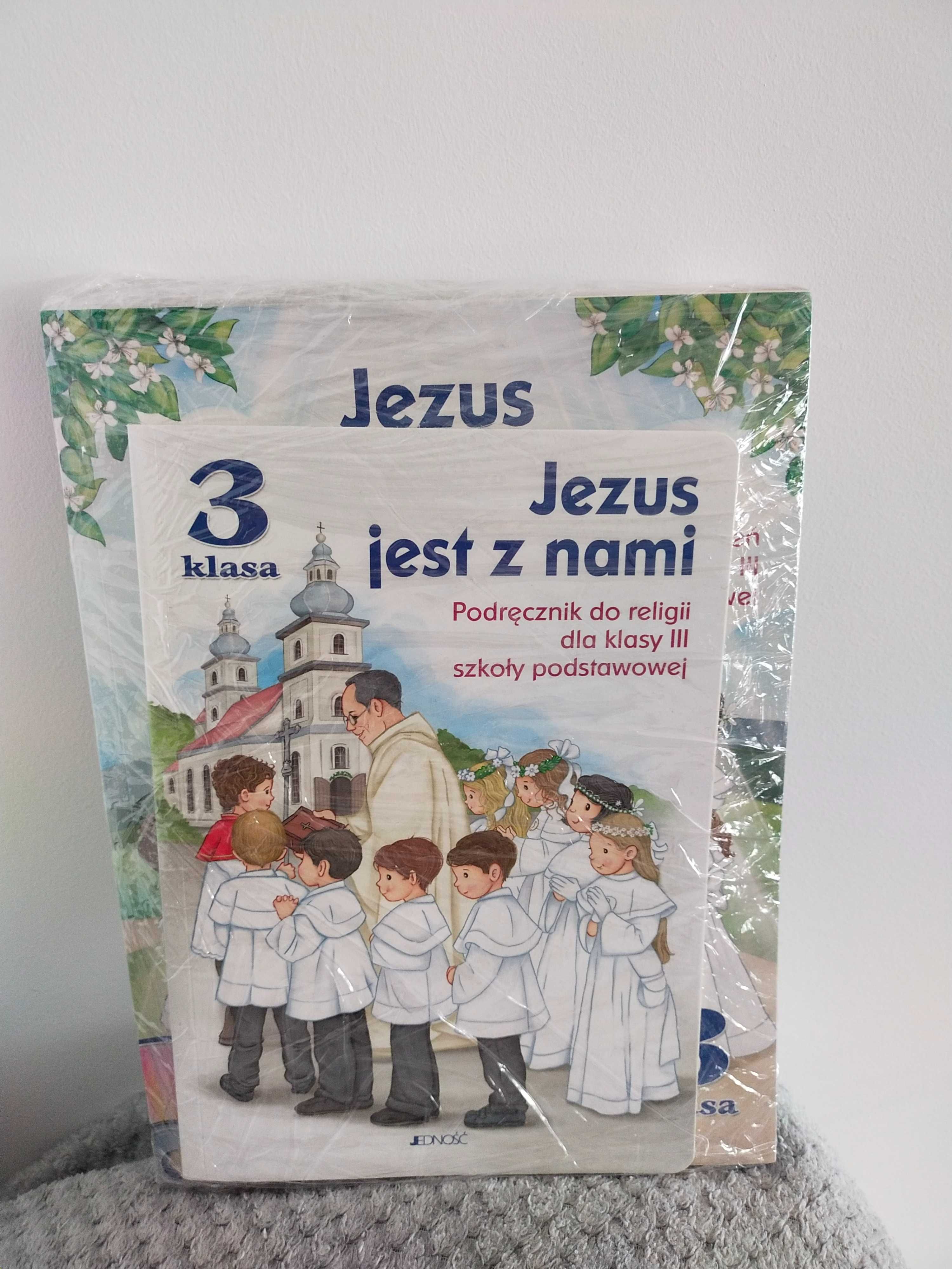 Podręcznik i zeszyt ćwiczeń kl 3 "Jezus jest z nami"