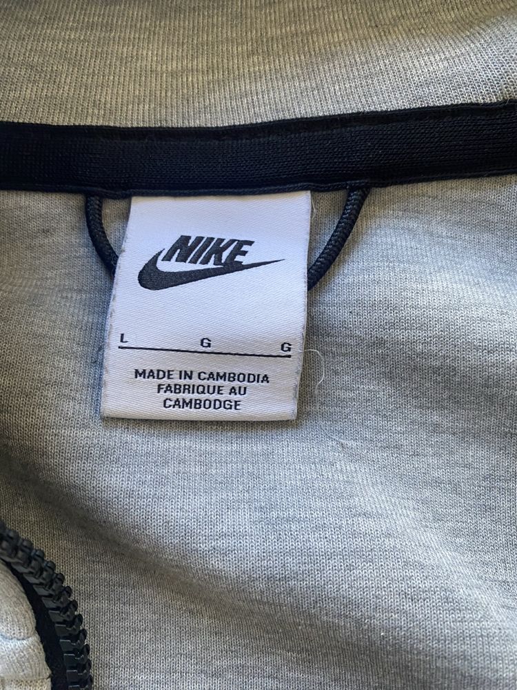 nike tech fleece