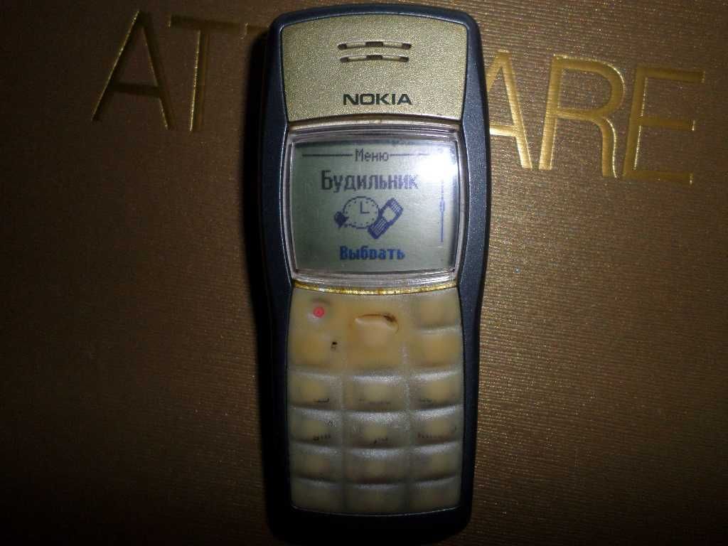 Кнопочный мобильный телефон Nokia 1101