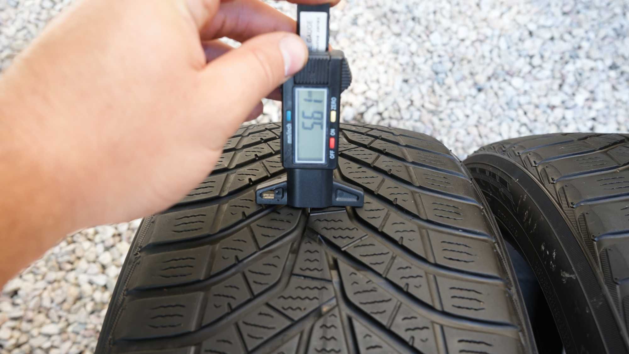 Opony zimowe Yokohama BluEarth Winter V905 – 215/45 R17 – DOT 2823