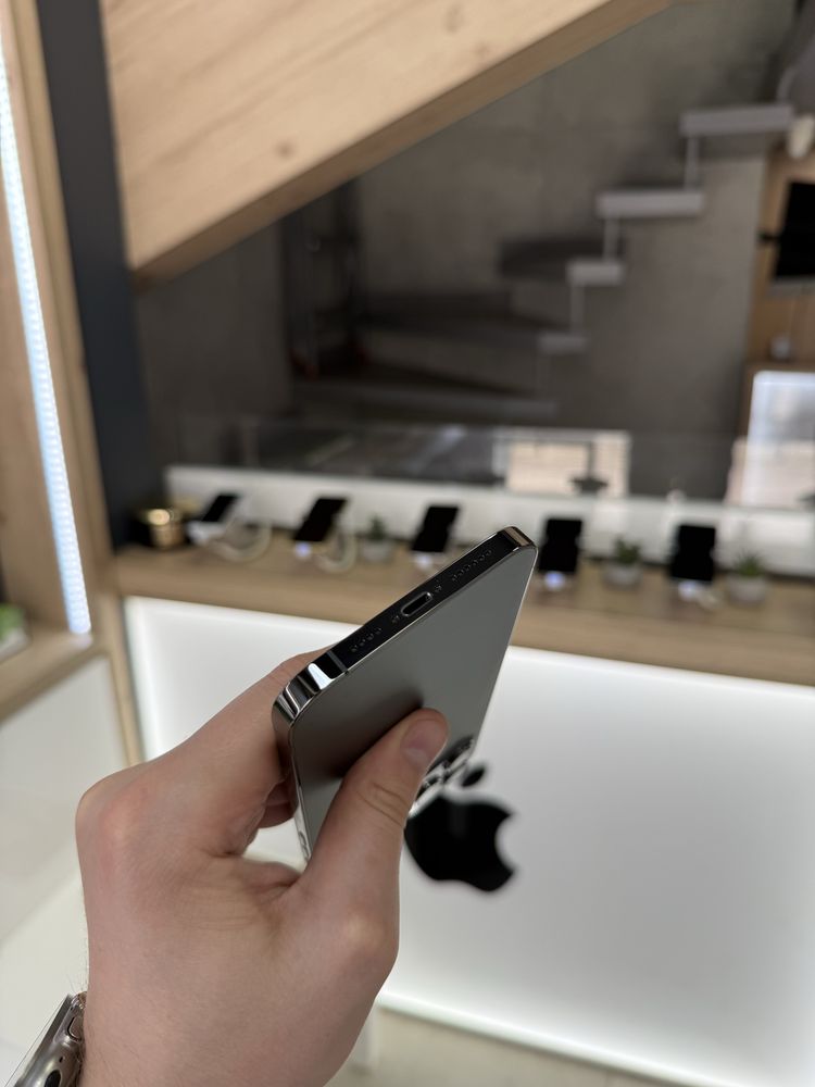 Б/у iPhone 12 Pro Max 256Gb Graphite