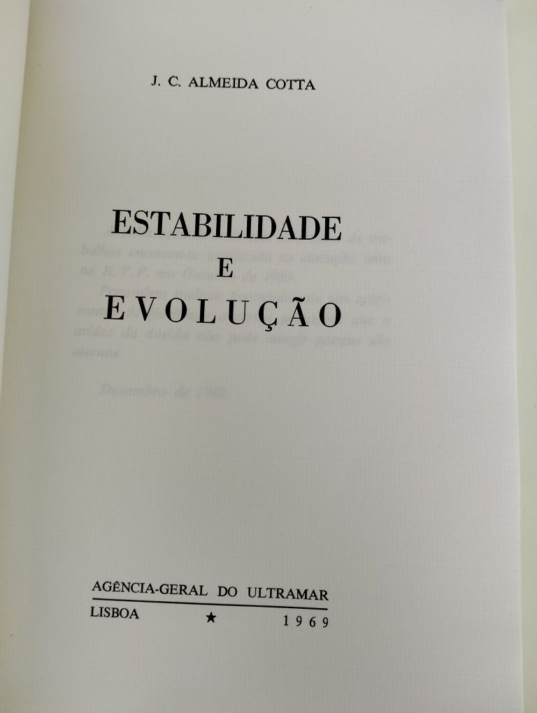 Estabilidade e Evolução - J.C. Almeida Cotta