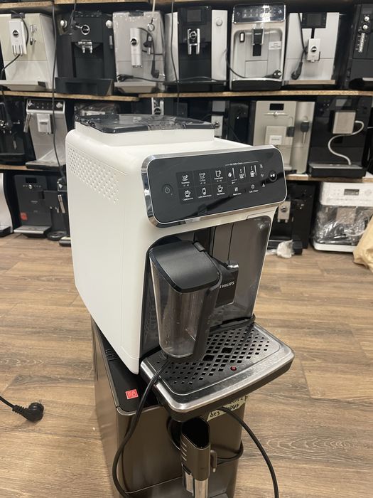 Кавомашина Philips LatteGo Series 3200 2019 р