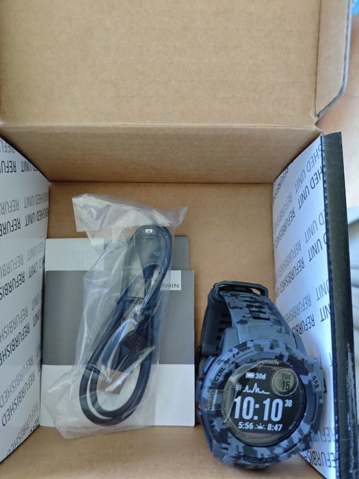 Smartwatch Garmin instinct solar camo