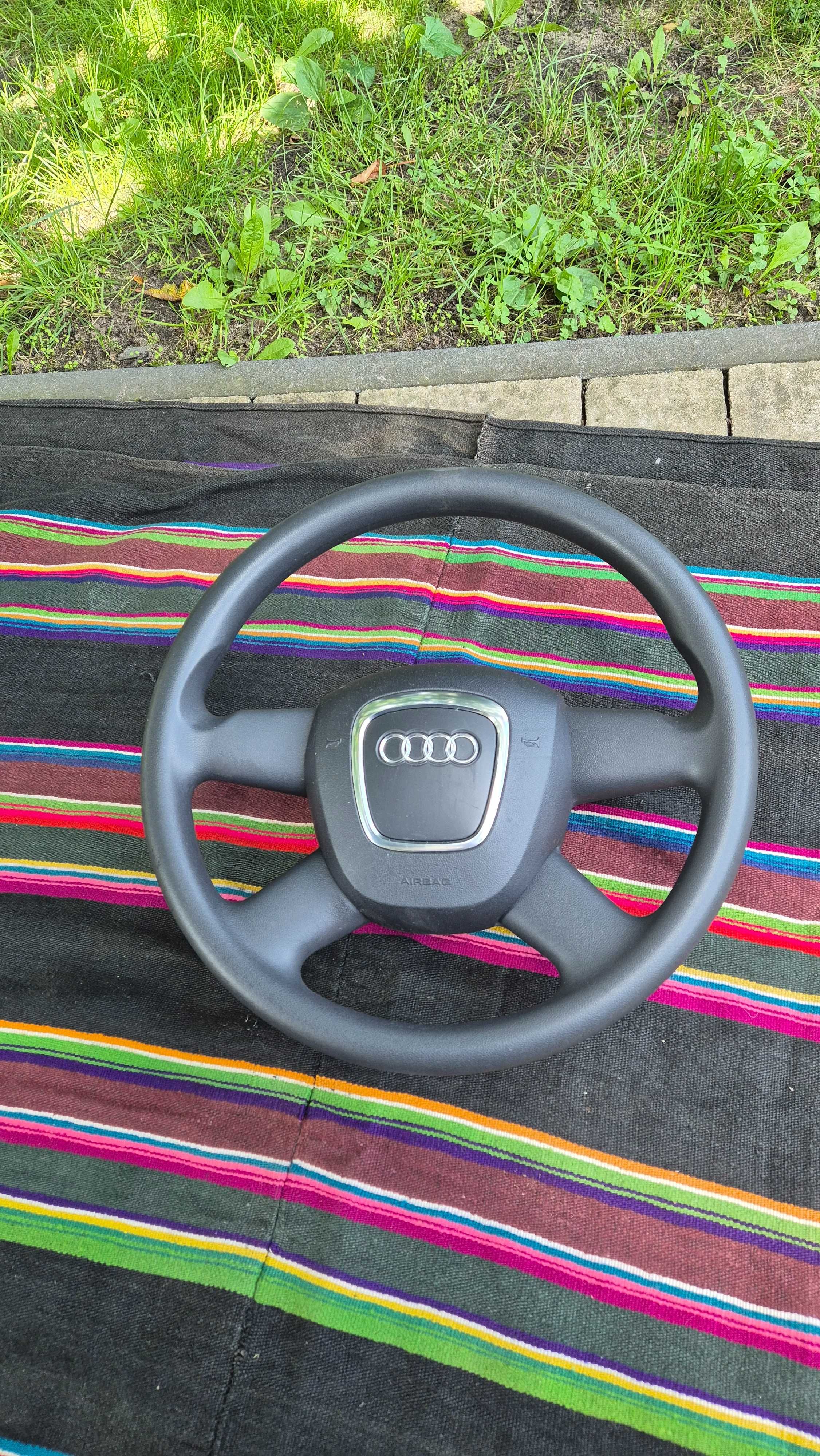 Kierownica z poduszką airbag audi a4 b8 sedan 2008r.