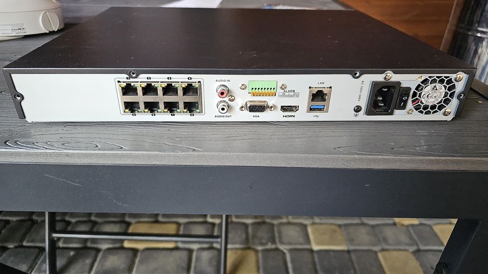 Rejestrator Hikvision