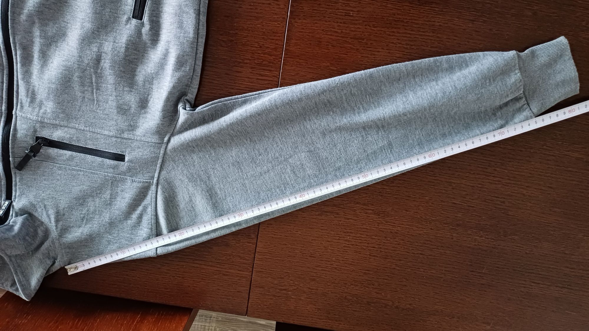 Bluza męska młodzieżowa, rozm z metki XL (bardziej L)