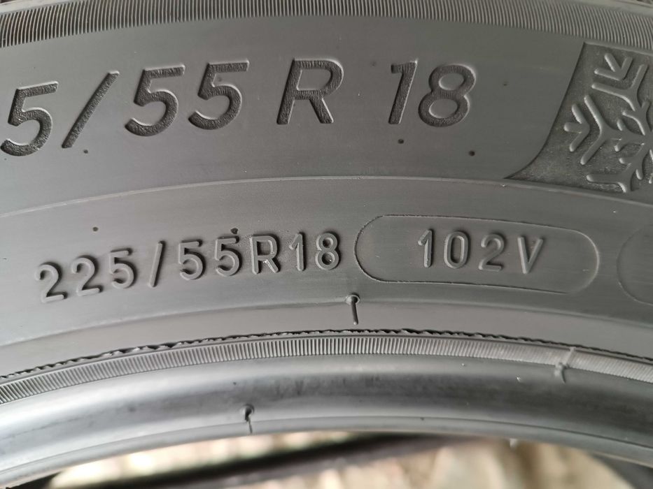 Зимові шини 225/55 R18 Michelin pilot alpin 5