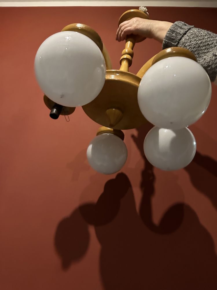 Lampa drewniana sufitowa ciężka solidna prl vintage piec kloszy