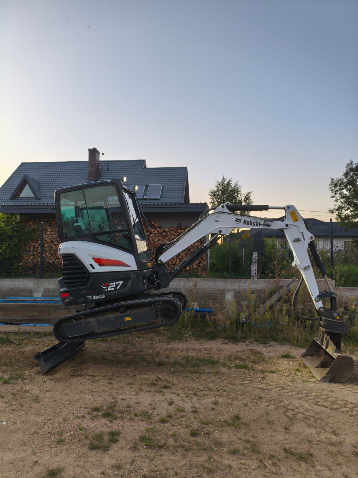 Minikoparka Bobcat E27