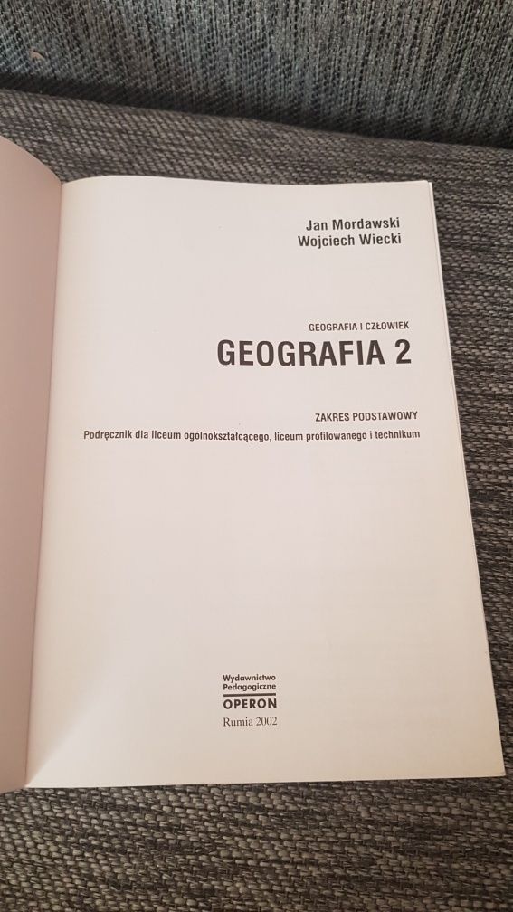 Geografia 2 Geografia i człowiek Mordawski Wiecki Podręcznik