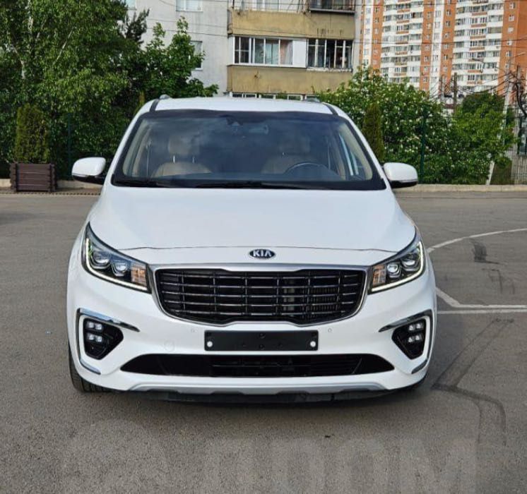 2018 KIA Carnival 2018 2.2 дизель