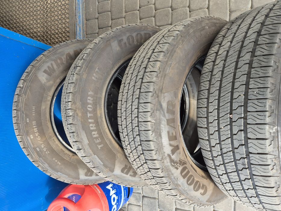 Goodyear Wrangler Territory 255/65 R18 4szt.  Wielosezonowe