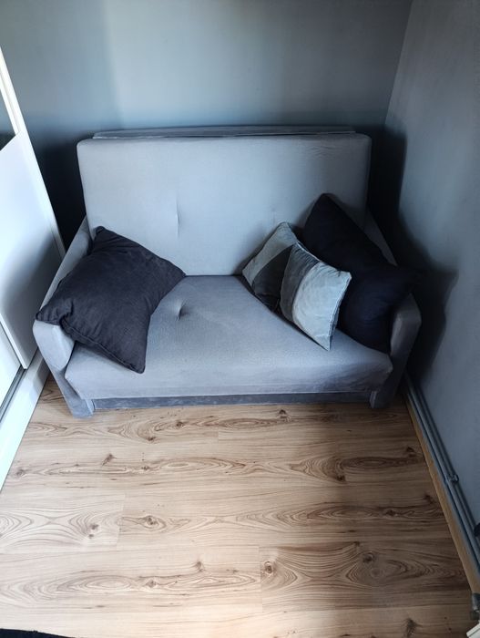 Sprzedam sofa, fotel, łóżko 2osobowe,roczne
