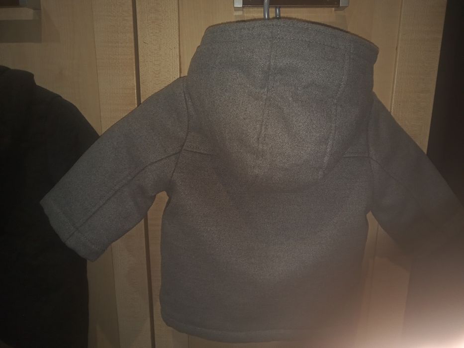 Kombinezon, kurteczka jesionka .cena za komplet