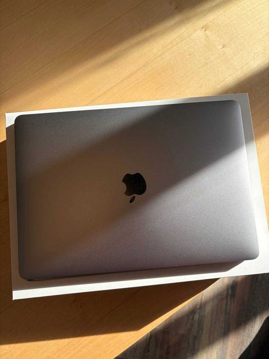 Ноутбук Apple MacBook Pro 13" 2021 M1 16GB/256GB