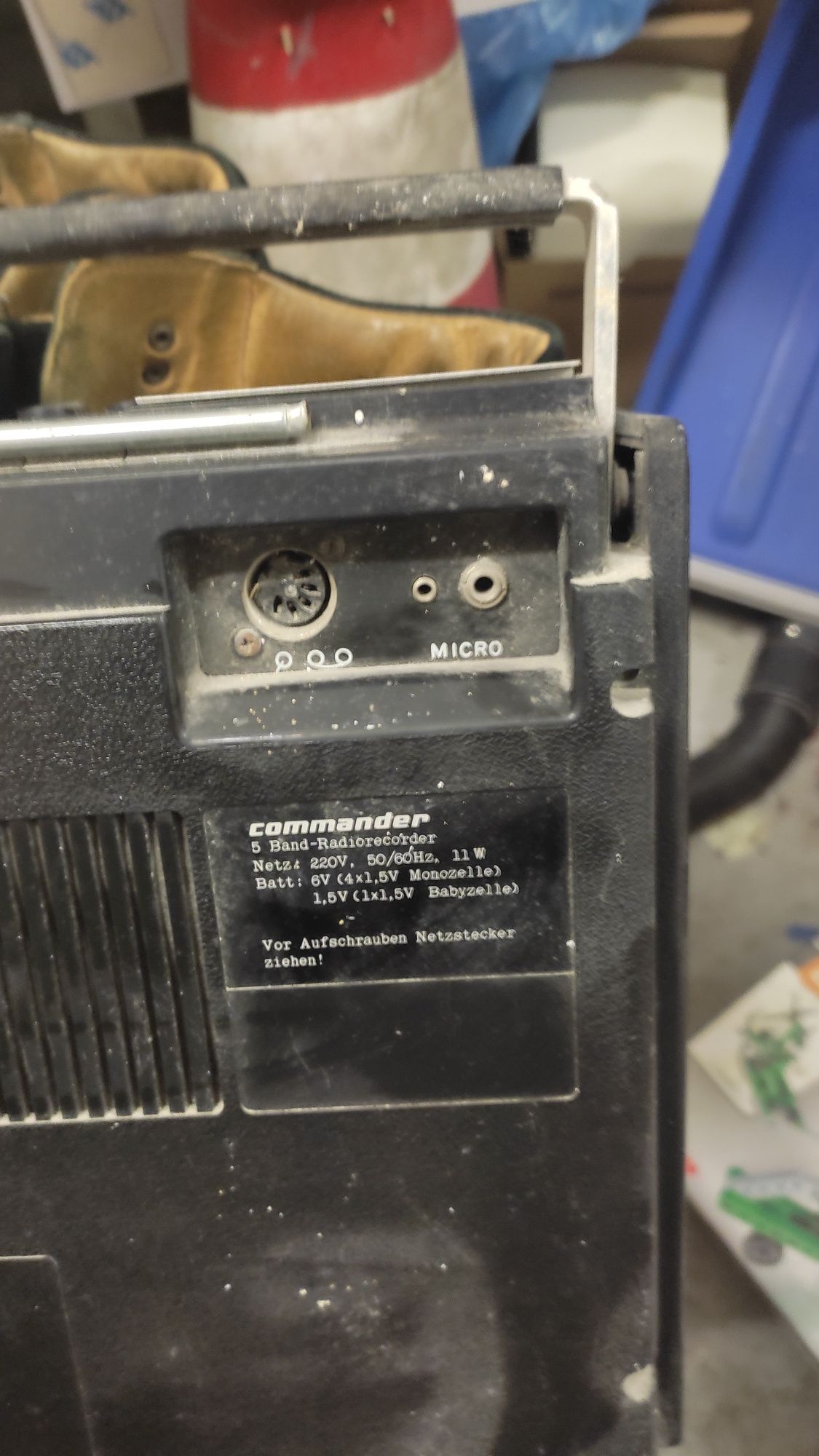 Radiomagnetofon Commander
