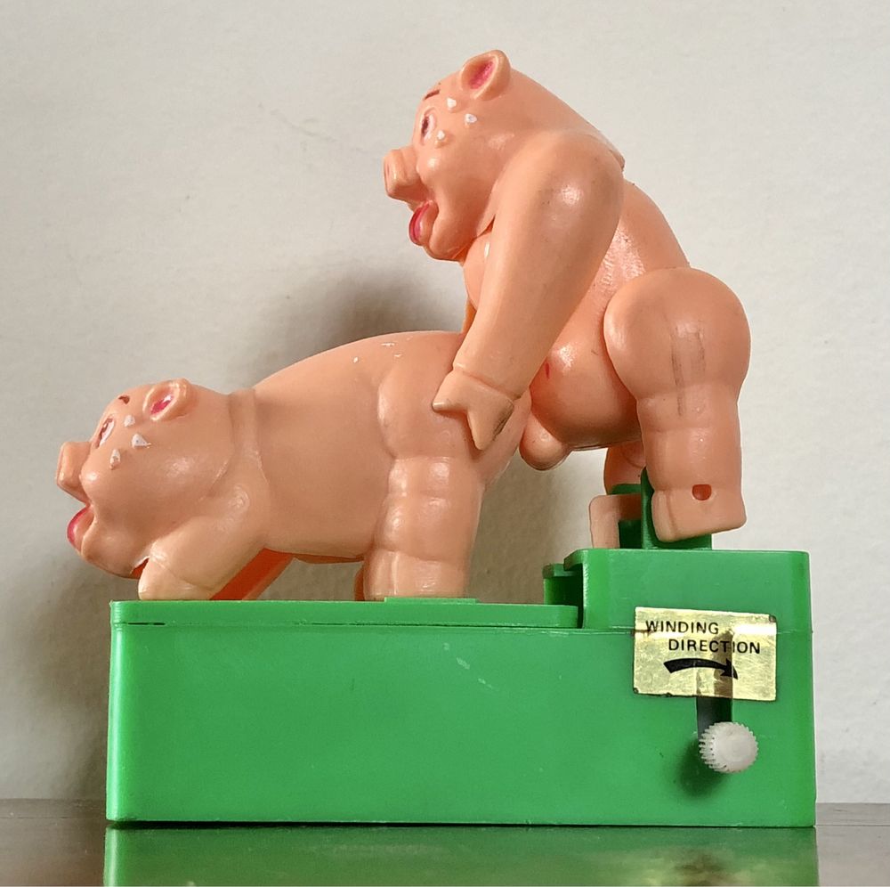 Retro sex świnki zabawka nakręcana dla dorosłych Hong Kong Porky Piggy