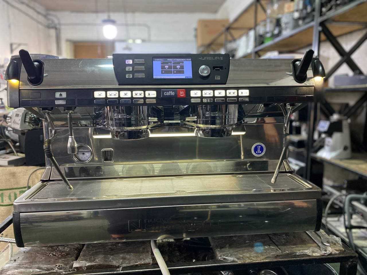 Кофемашина Nuova Simonelli Aurelia II T3 2Gr