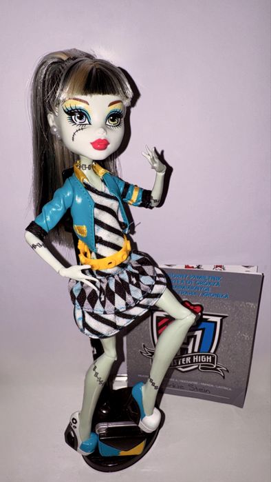 Монстер хай день фото Френкі