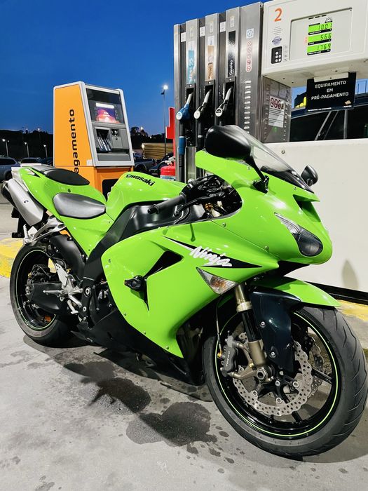 Kawasaki Ninja ZX10R 2006