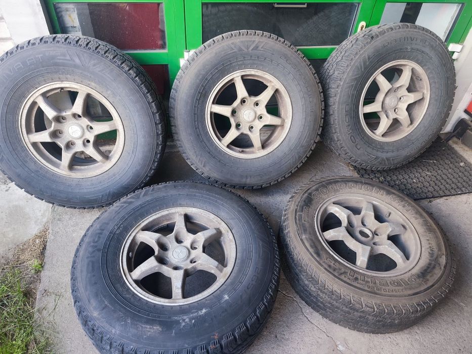 Nokian Rotiva AT 265 / 75 r 16 4szt