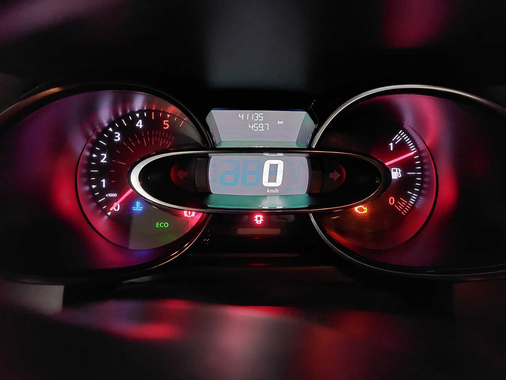 CLIO Renault 1,5 Dci 2019 so 41600 kms - RARO - Impecavel