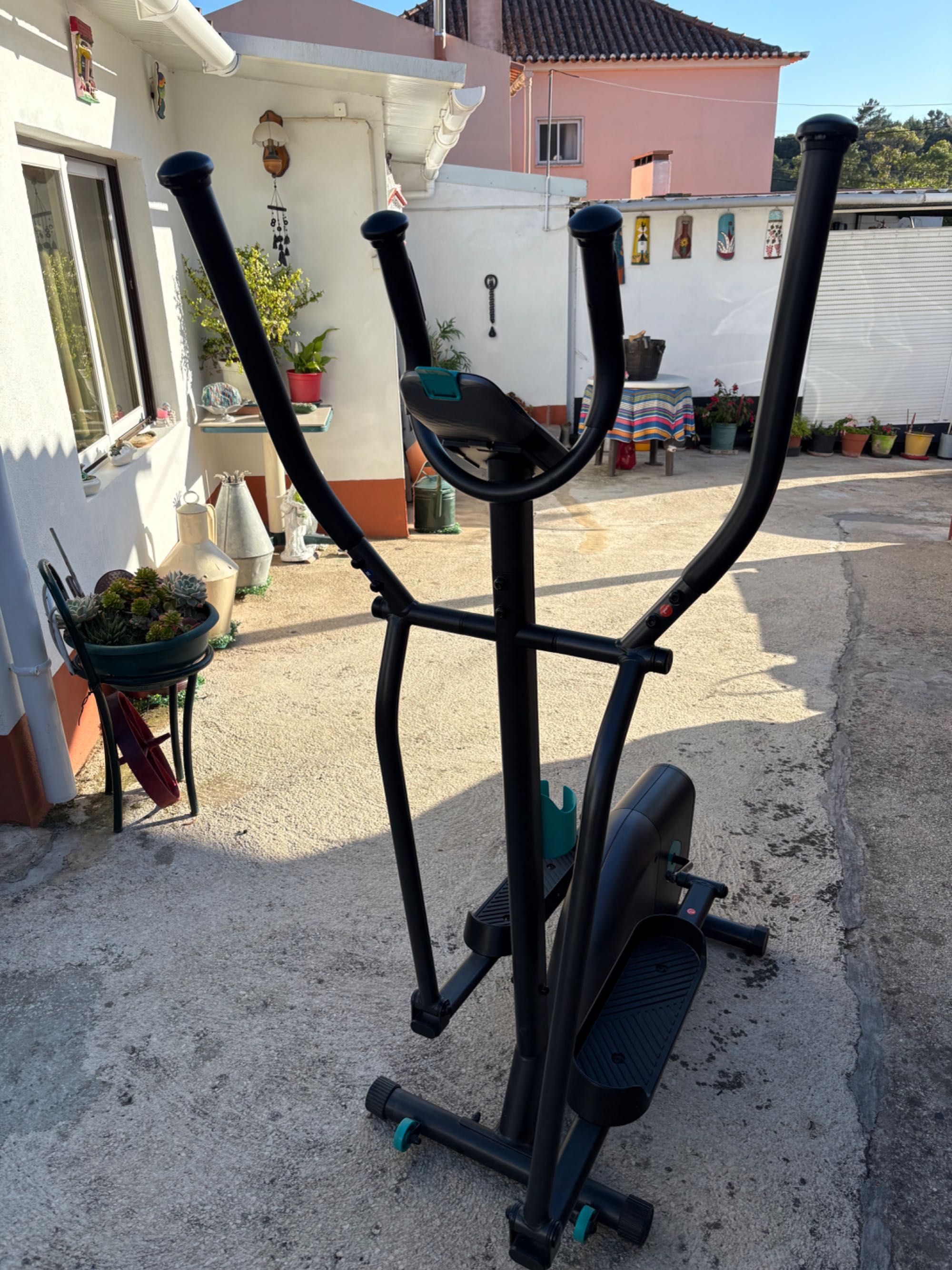 Bicicleta Elíptica Domyos Essential 120 – Pouco uso!
