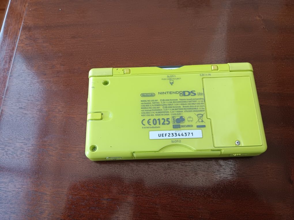 Nintendo Ds + Carregador