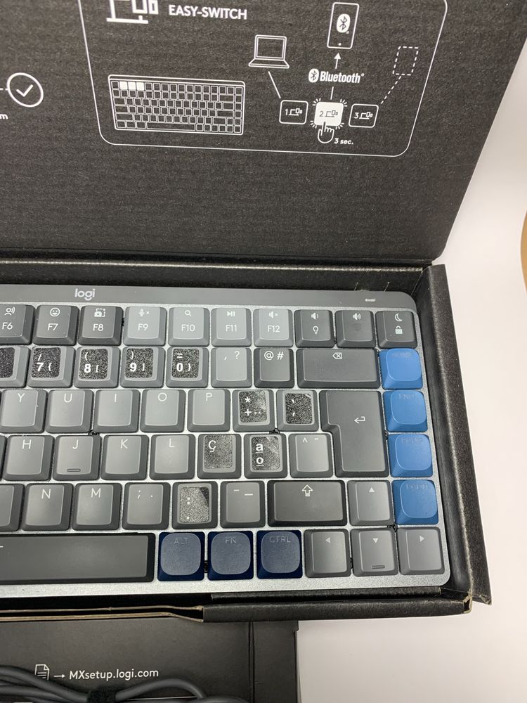 Teclado Logitech mechanical mx mini